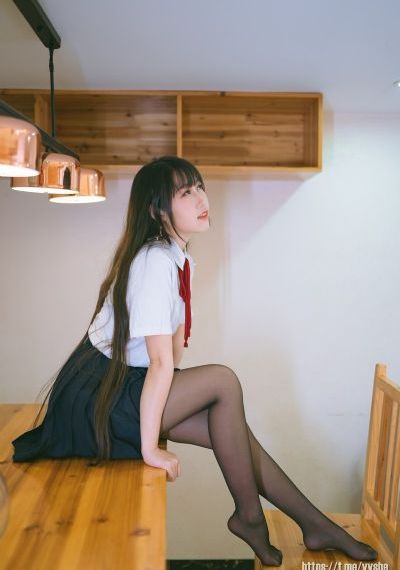 挣扎吧亚君