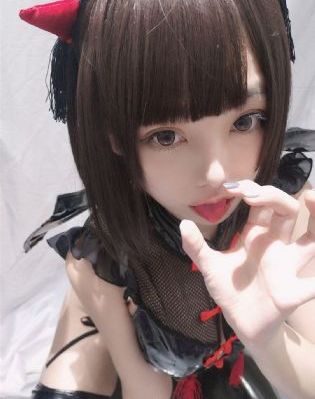 圣少女中文版免费观看